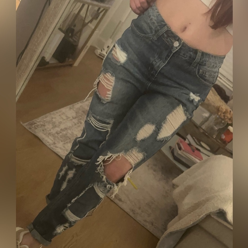Ripped/ Distressed Denim Boyfriend Jeans